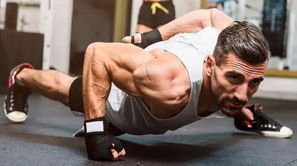 سخت‌ترین تمرینات بدنسازی بدون وزنه