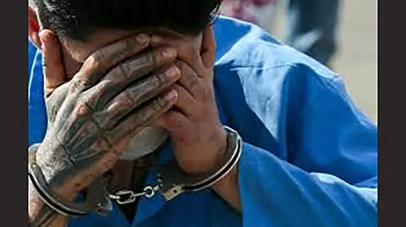 قتل هولناک مرد پراید سوار در ورامین / قاتل با خونسردی سوار بر موتور فرار کرد