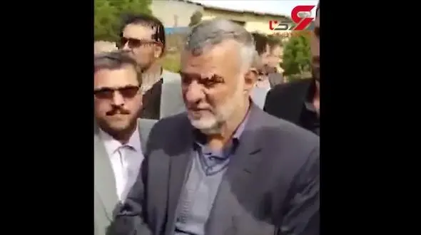  وقتی وزیر کشاورزی دست کشاورز نمونه را می‌بوسد+ فیلم