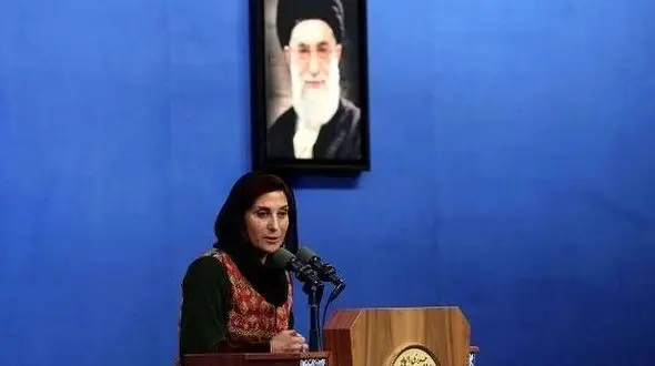 حرف های شجاعانه و صریح فاطمه معتمد آریا در افطاری رئیس جمهور! +فیلم