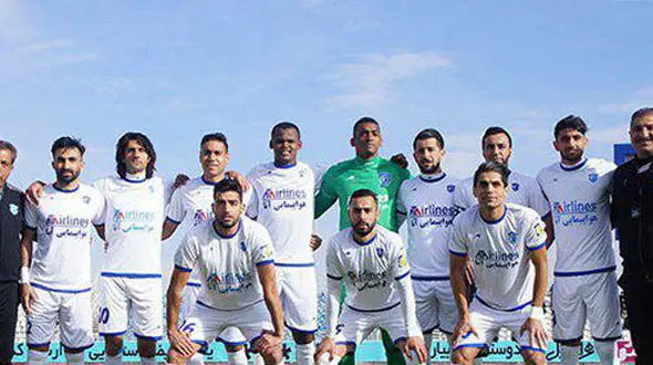 بدترین عکس دسته جمعی عمر فیروز کریمی