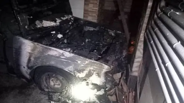 محبوس شدن 12 نفر در پارکینگ پر از دود و آتش آتش سوزی / در بلوار پرستار قزوین رخ داد