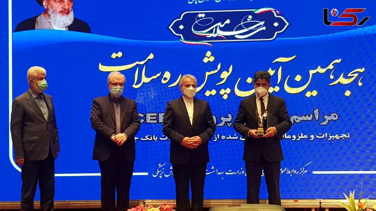 وزیر بهداشت : در بخش سلامت ایران، فساد وجود ندارد / برای تهیه دارو بزرگترین سدها را جلوی ما گذاشتند / قدرتنمایی ایران در بحث واکسن