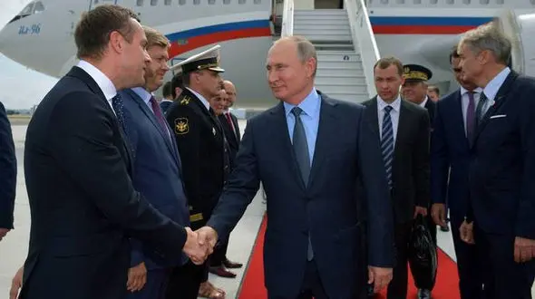 بادیگاردهای پوتین در آسمان! + عکس