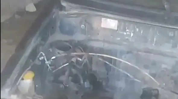 ببینید/ فیلم بلایی که دزدان بعد از سرقت بر سر پراید آوردند /  کالبدشکافی خودروی ملی!+ فیلم