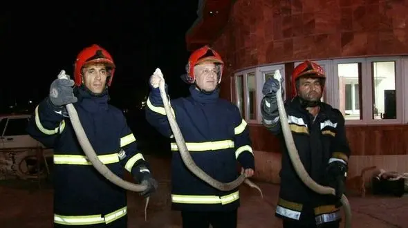 حمله مارهای سمی به شهر اهواز به دلیل گرم شدن هوا+عکس