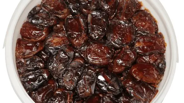 با خرما بیمه عمر شوید!