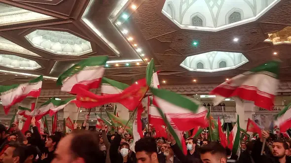 انتقام خون شهدای خود را می گیریم/ شهید سلیمانی هیچ شب و روز برای مقابله با داعش نمی شناخت