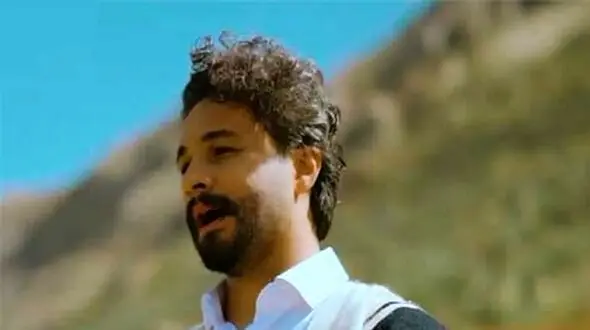 فیلم آواز باشکوه / حماسه جدید راغب که برای دختر لر خوند روحت پر میکشه از آهنگ کوگ تار از