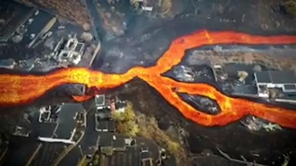 اتفاقاتی که در سال 2021 در جهان افتاد + فیلم