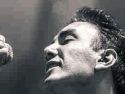 دانلود آواز عاشقانه شادمهر عقیلی  / آهنگ به شوق دیدنت حاضر و آماده میشم