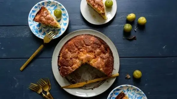 قدم به قدم با طرز تهیه کیک گوجه‌ سبز خاص و لذیذ