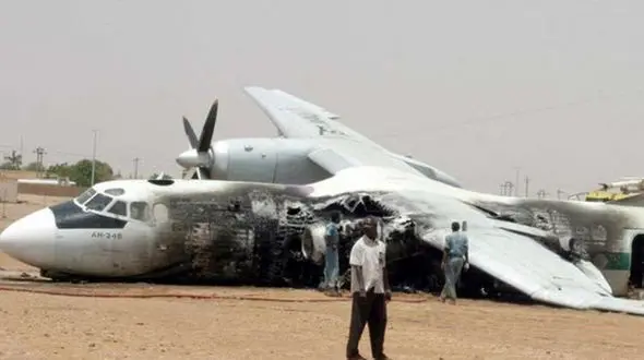 سقوط هواپیمای ترابری در لیبی/ 3 نفر کشته شدند