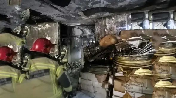 آتش سوزی بزرگ در مجدیه تهران / آسمان تهران سیاه رنگ شد 