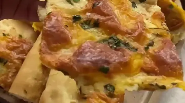 نان دهم از چالش 10 روز 10 نان / طرز تهیه نان سیر + فیلم
