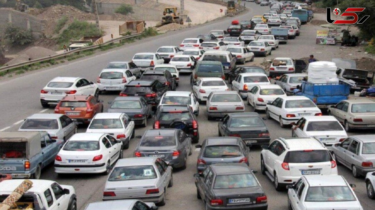 آخرین وضعیت جاده های شمالی / ترافیک سنگین در محورهای هراز، چالوس و آزادراه‌های تهران - کرج و قزوین - کرج