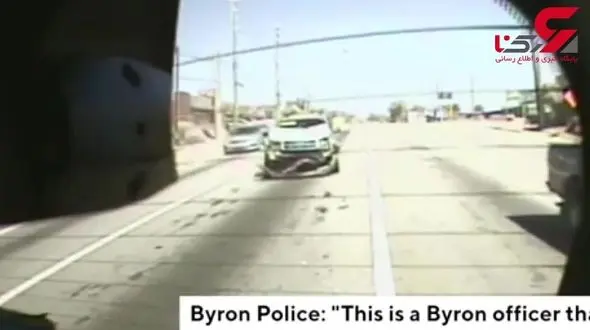 لحظه تصادف راننده حواس پرت با ماشین پلیس + فیلم 