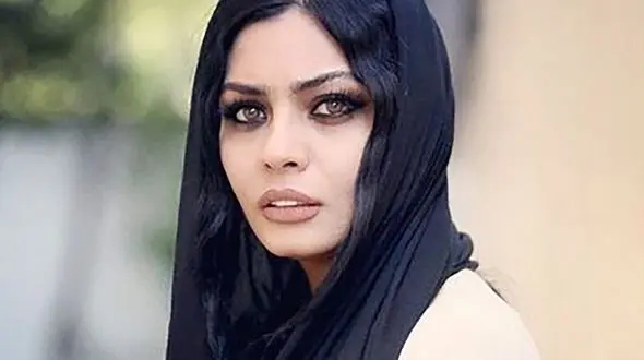 فیلم / صحرا اسداللهی: اول ناز کردم تا گفتن 50میلیون پول میدن سریع گفتم میام / حتی بابام که مخالف بود ساعت 6 صبح زنگ زد بیدارم کرد خواب نمونم ...