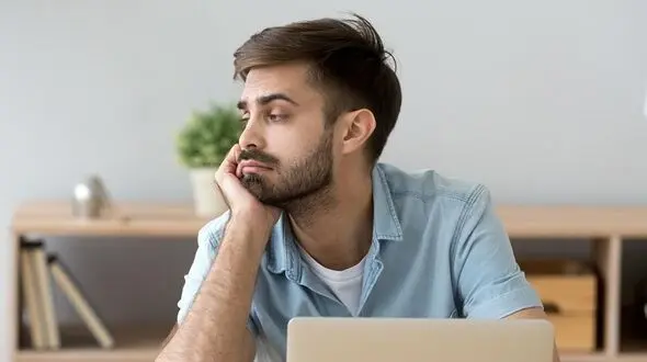مبتلایان به این بیماری ، درگیر اعتیاد به آمیزش و موادمخدر می شوند