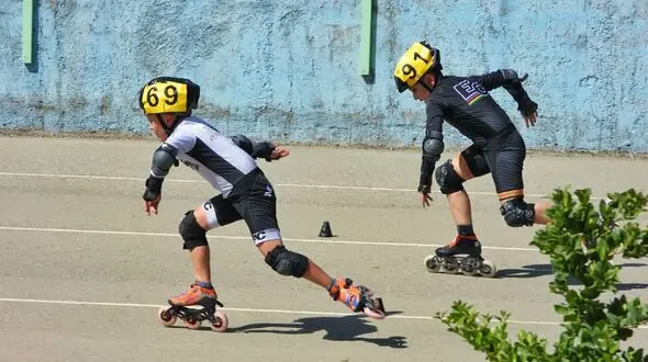 برترین‌های مسابقات دستجات آزاد اسکیت سرعت نونهالان پسر معرفی شدند