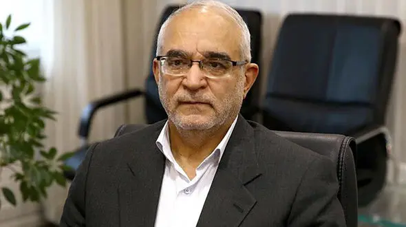 با سفرهای استانی، کُلاه سر رییس جمهور نمی‌رود