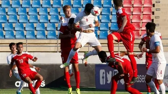 هشدار جدی برای فدراسیون پنج ستاره/ مورچه‌ای که در عسل جان داد! 