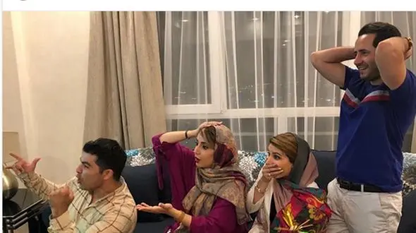 هیجان «شبنم قلی خانی» و خانواده اش در حین بازی ایران و اسپانیا +عکس