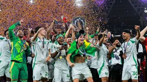 پاداش میلیاردی وزارت ورزش عربستان به بازیکنان الاهلی