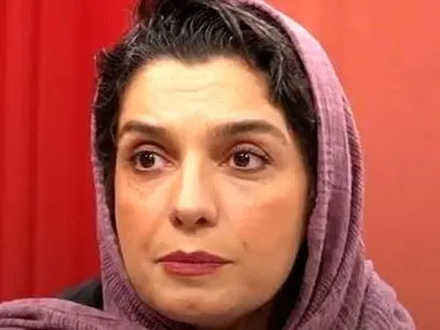 فیلم / الیکا عبدالرزاقی: از اینکه پدر نداشتم خجالت میکشیدم ! .../ بابام مرده بود ولی به دروغ میگفتم رفته تهران !