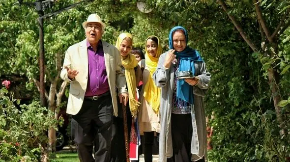 تیزر جدید دختر عمو پسرعمو منتشر شد / سه فیلم در حال اکران به فروش میلیاردی نزدیک شدند +فیلم