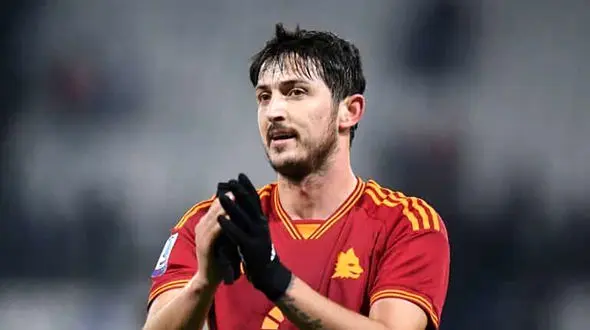 عکس یادگاریِ صمیمی و دلنشین سردار آزمون با ارسطو و هما و بهتاشِ سریال پایتخت/ با محسن تنابنده رفیق فابریک هستن