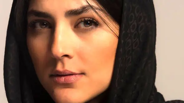 کولاک هدی زین العابدین با خال لبش + عکس