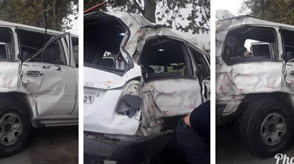 تصادف شدید رئیس سازمان تأمین اجتماعی کشور در شمال /ماشین آنها مچاله شد+عکس 