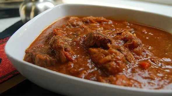 طرز تهیه خورشت بادمجان با گوشت گوسفندی