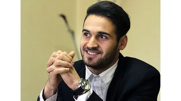 زیبایی بدون آرایش همسر احمد نورالهی ! /  جذاب تر از همسران فوتبالیست ها ! + عکس
