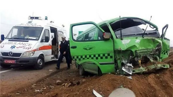 واژگونی خونین خودرو حامل زائران اربعین حسینی در تاکستان