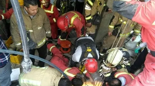 مرگ کارگر جوان داخل چاه ۴۰ متری + تصاویر 