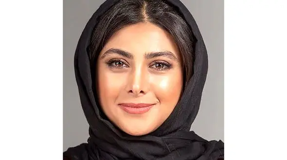 غوغای فیلم رقص دو نفره آزاده صمدی با سیامک انصاری ! / رقص ورزش خانم بازیگر !