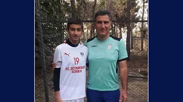 چشمان دانش آموز کرجی روشنی بخش دیدگان ۲ نیازمند شد