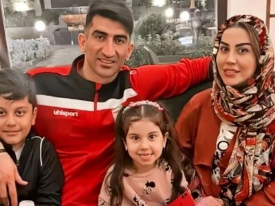  بارانا دختر علیرضا بیرانوند و اکرم بانو در اوج آمادگی جسمانی در نوجوانی اش/ شباهت اکرم بانو به دخترش در این سن و سال جدید + عکس