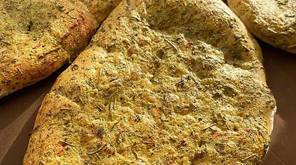 دستور پخت نان شنبلیله را در اینجا ببین!