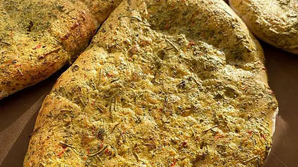 دستور پخت نان شنبلیله را در اینجا ببین!