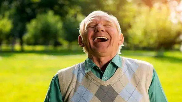 تعبیر خندیدن در خواب چیست؟