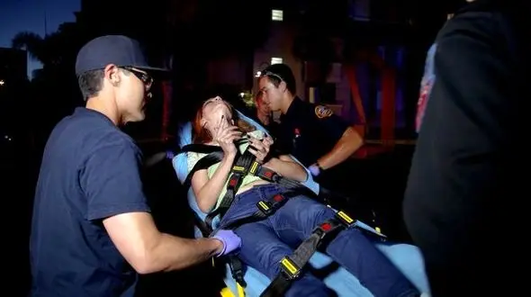 مردان مرموز پارتی مختلط شبانه را به رگبار بستند+ تصاویر