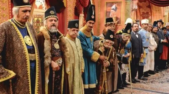 رونمایی از عمارت باشکوه و مجللی که سریال قهوه تلخ در آن فیلمبرداری شد+عکس