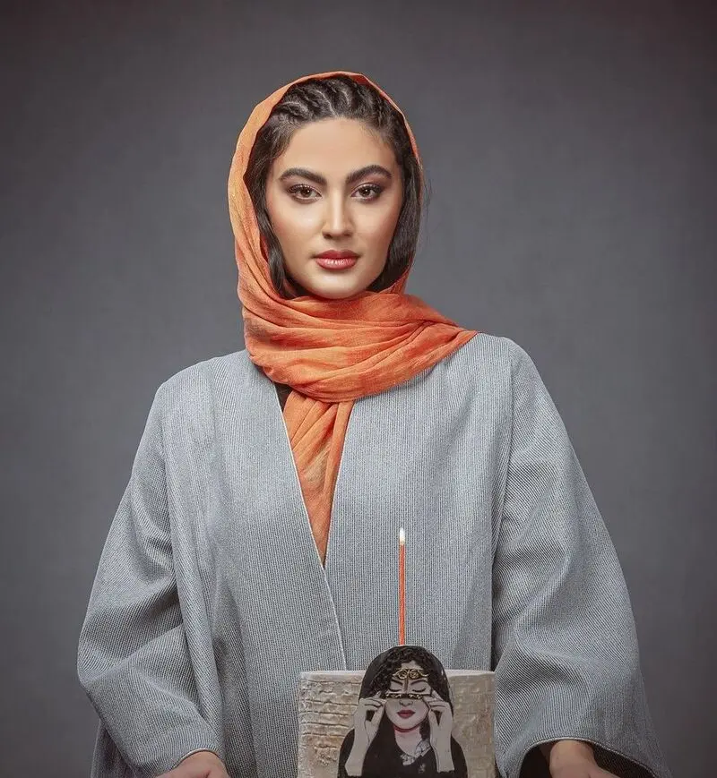 مریم مومن