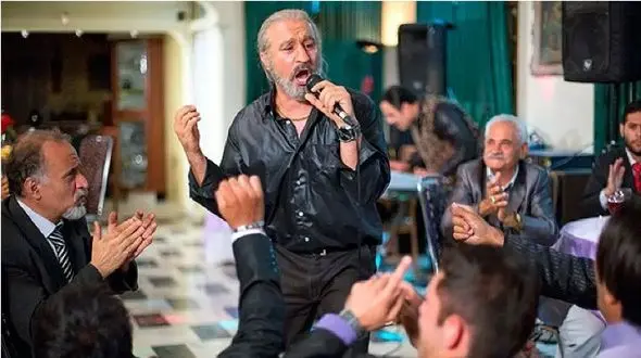 فیلم آواز شاد محسن تنابنده در پشت صحنه فیلم شاهگوش ! /  رو کردن آقای صدا با زینو زینو چشم انتظارم !