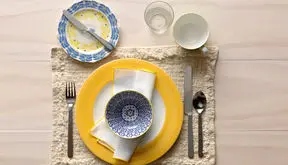 چیدمان بشقاب مثل ساعت؛ زیبایی که دیده نمی‌ شود اما حس می‌ شود / فیلم