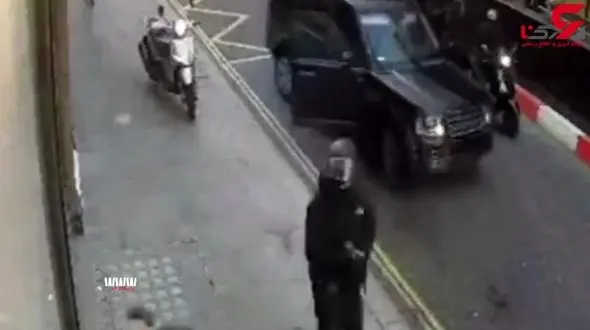 لحظه سرقت از طلافروشی + فیلم