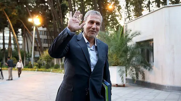 ربیعی با امضای ۵۰ نماینده استیضاح می‌شود 